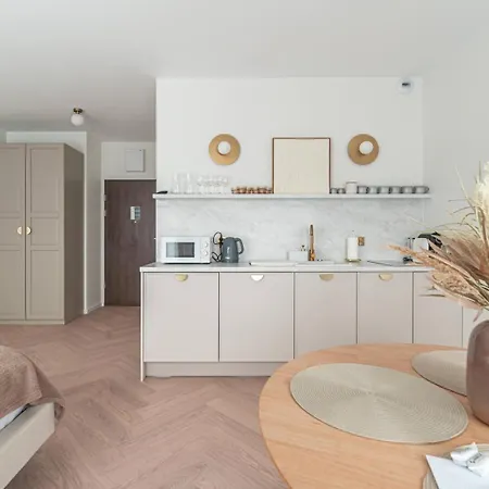 Lägenhet Apartly -smart I Parking Szczecin