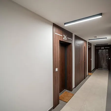 Apartly -smart I Parking شقة *